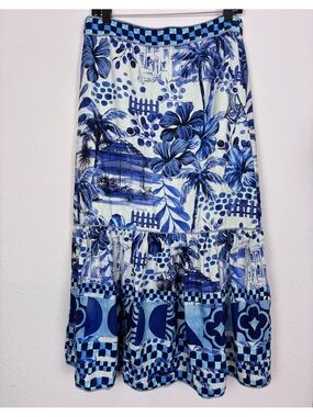 House of Harlow 1960 Linen blend Toile w/Striped Piping Contrasting prints